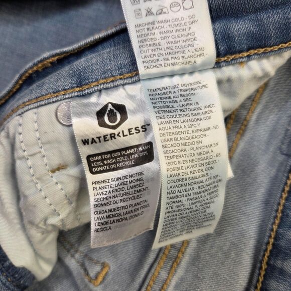 Levi's 315 Shaping Bootcut Jeans Womens 31 Light Wash Stretch Denim Minimalist - Picture 11 of 15